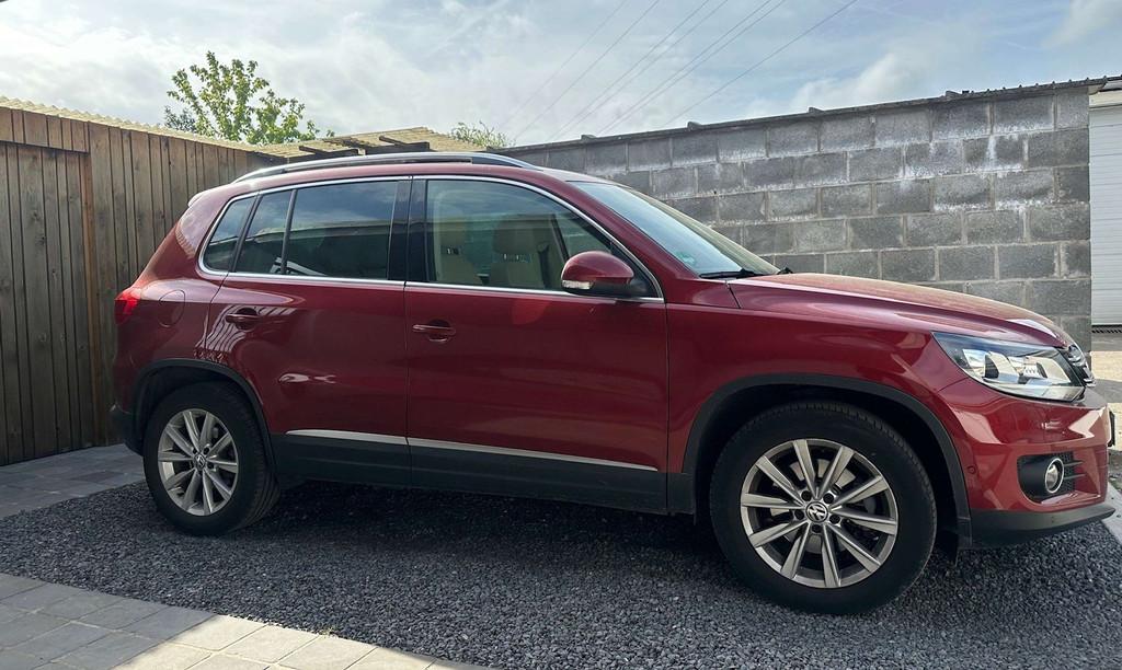 Volkswagen Tiguan 1.4 TSI Highline Automaat Pano Led Navi Le, Auto's, 149 pk, Gebruikt, 4 cilinders, https://public.car-pass.be/vhr/18557240-20c6-42f7-816a-99c26150f621