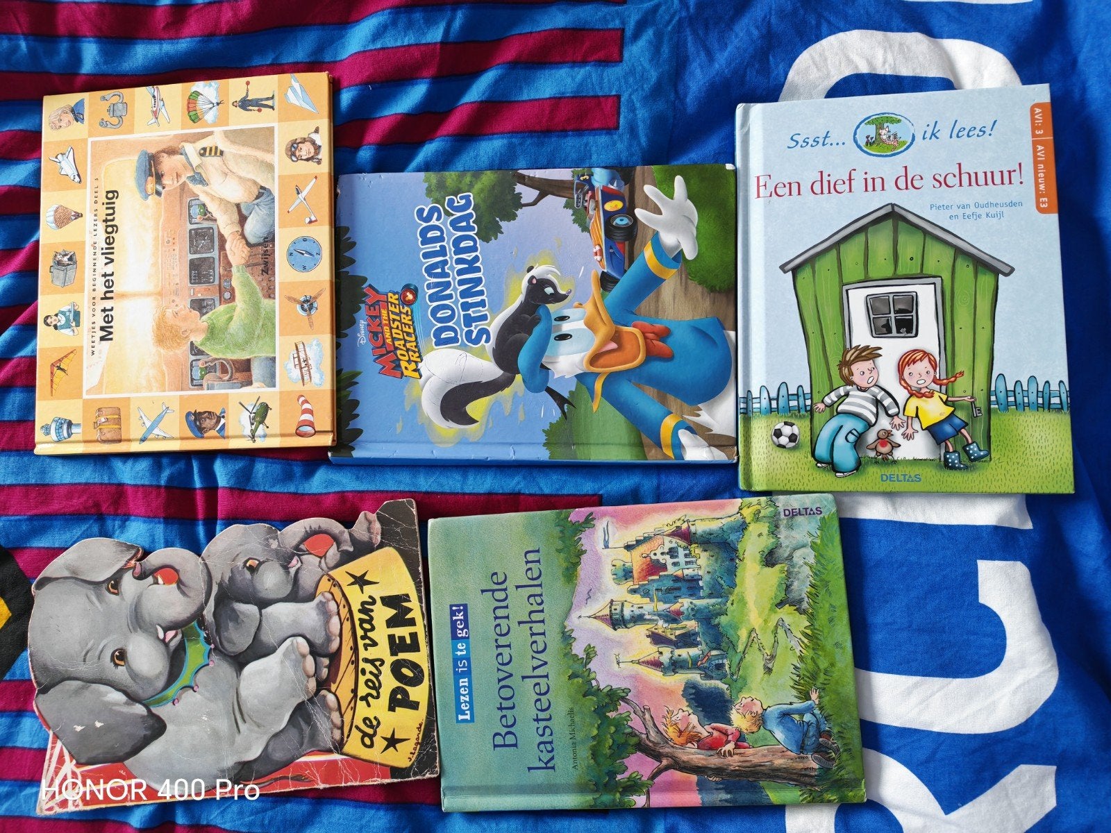 Kinderboekjes te koop