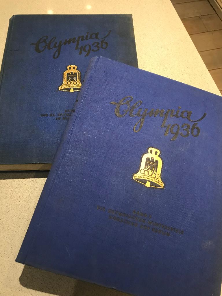 2 x boek olympia 1936, Verzamelen, Ophalen of Verzenden