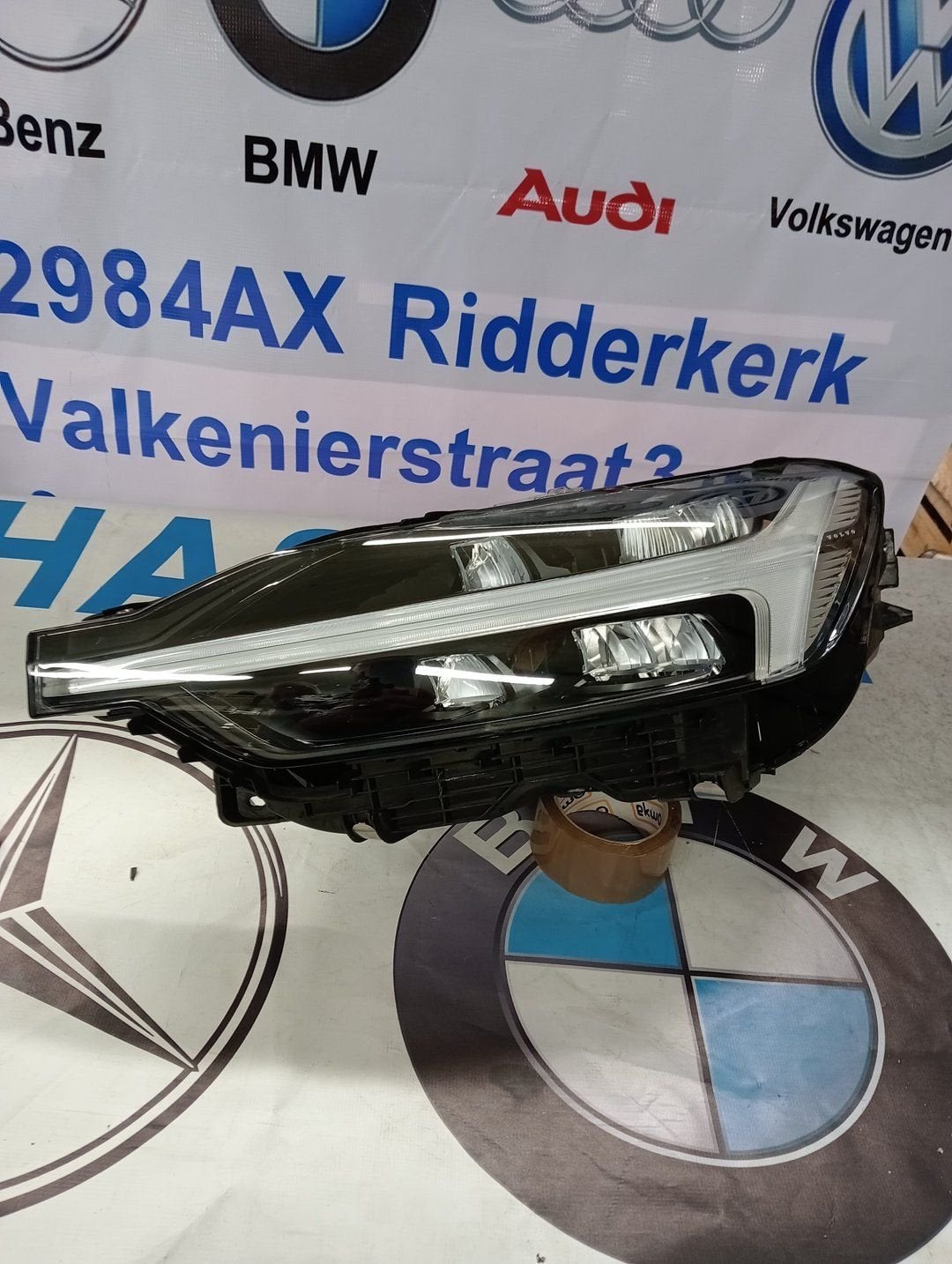 Volvo XC60 Full LED koplamp links 32337382, Gebruikt, -, -, Ophalen of Verzenden