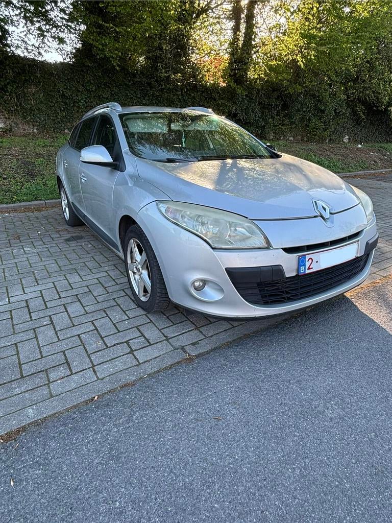 Renault Mégane 3 2010, 90 kW, Achat, 750 kg, Noir