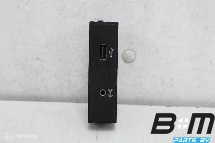 USB + AUX ingang Seat Leon 5F 575035222, Auto diversen, Autoradio's, Gebruikt