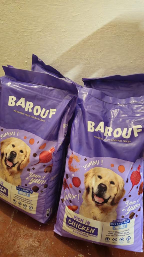4 zakken hondenvoer Barouf Tom&Co, Enlèvement