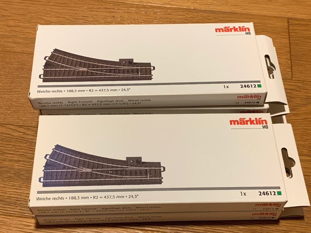 Marklin c rails: wissels 24611 en 24612 in nieuwstaat in ovp, Wisselstroom, Rails, Ophalen of Verzenden, Zo goed als nieuw