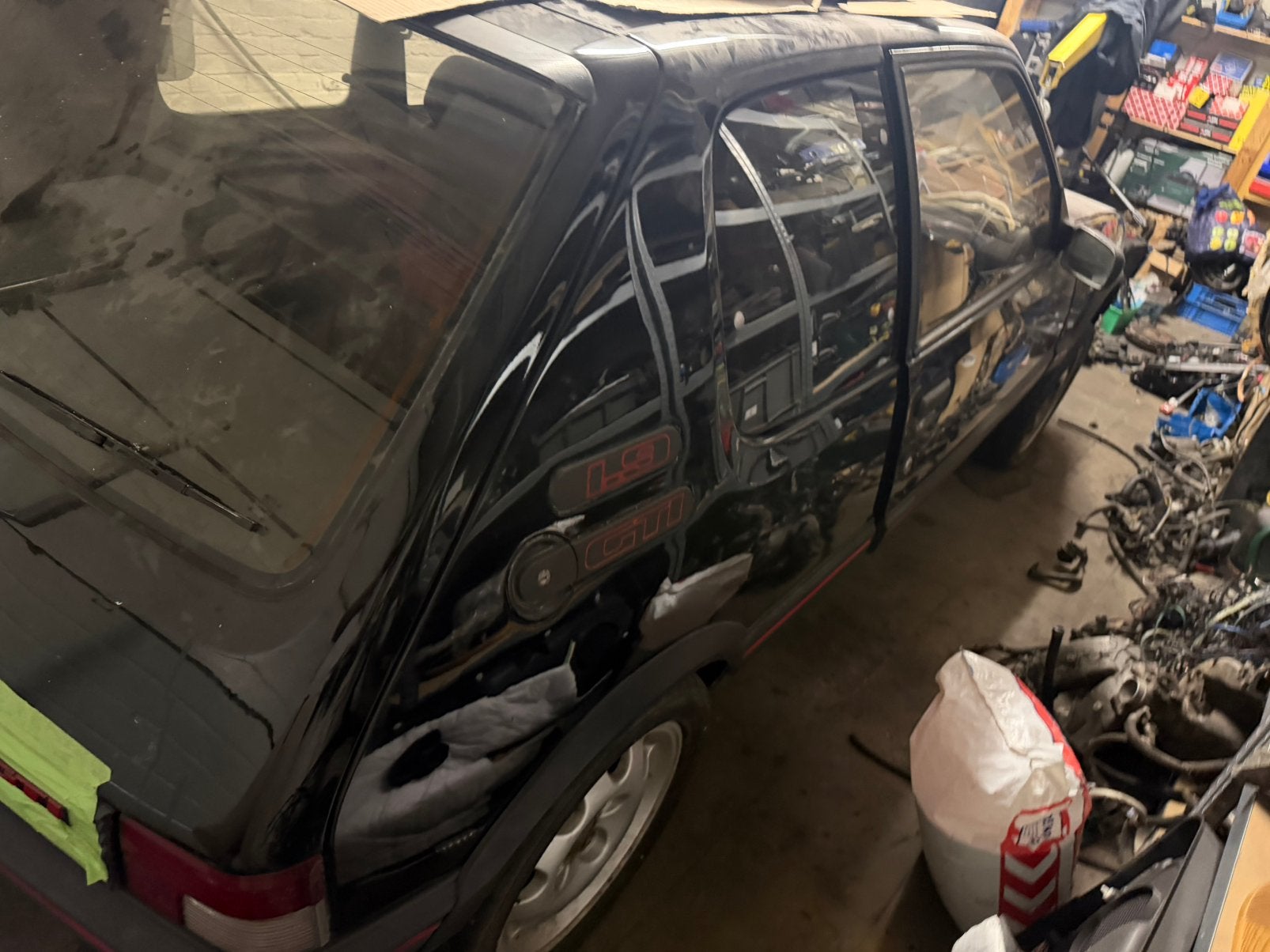 Peugeot 205 1.9 GTI 1991 + nombreuses pièces détachées, Autos, Peugeot, Entreprise, Essence, Boîte manuelle, Enlèvement