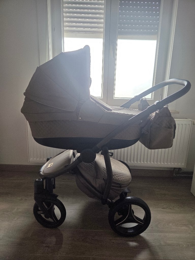 First babyspullen, Kinderen en Baby's, Kinderwagens en Combinaties, Zo goed als nieuw, Combiwagen, Met autostoeltje, Ophalen