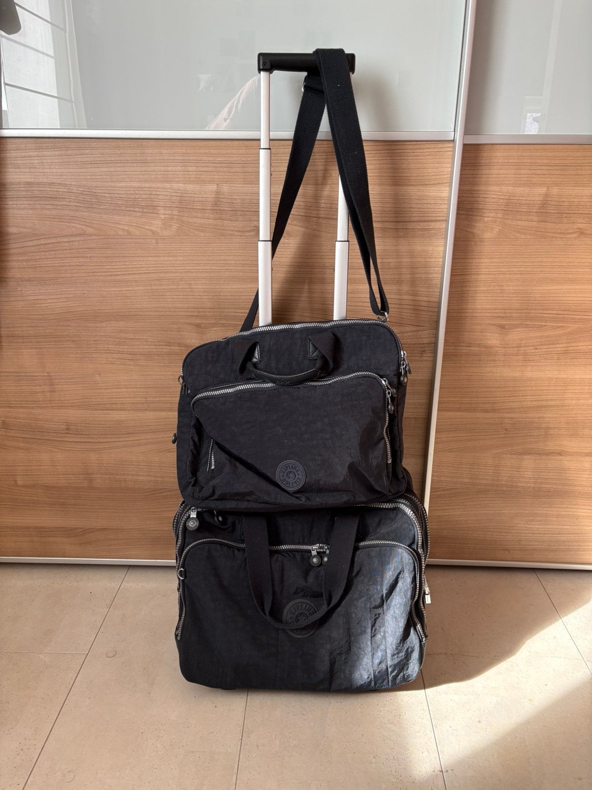 Kipling trolley boekentas, Bijoux, Sacs & Beauté, Sacs | Cartables, 30 à 40 cm, 30 à 40 cm, Enlèvement, Utilisé