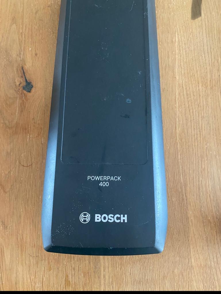 Batterie de vélo Bosch Powerpack 400, Vélos & Vélomoteurs, Accessoires vélo | Batteries de vélo, Enlèvement, Comme neuf