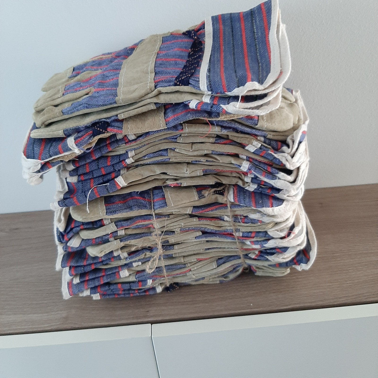 20 paar nieuwe werkhandschoenen  voor 10 euro., Tuin en Terras, Werkkleding, Ophalen