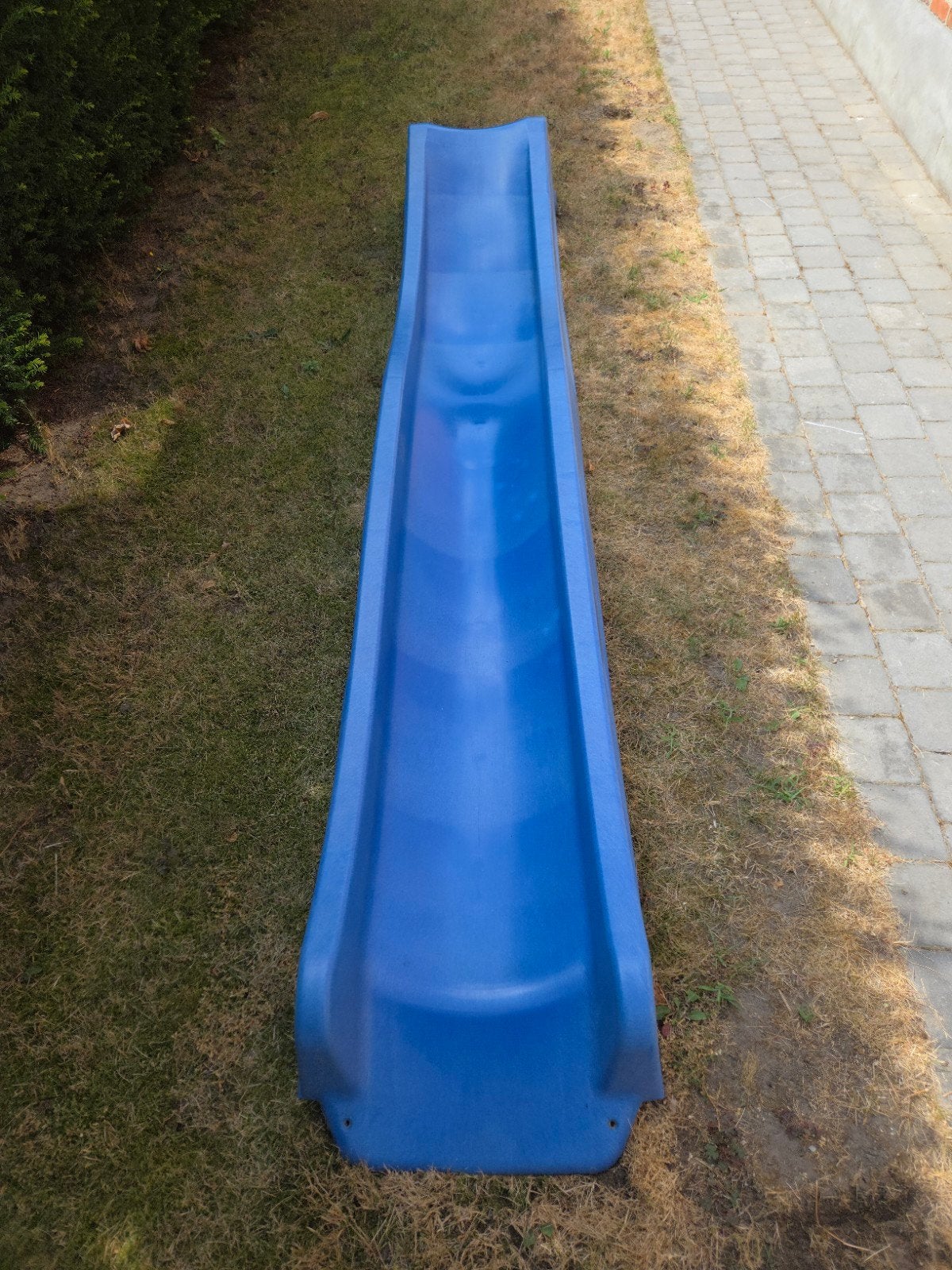 Toboggan bleu d'environ 2m90 de long, Enfants & Bébés, Jouets | Extérieur | Aires de jeux, Enlèvement, Toboggan