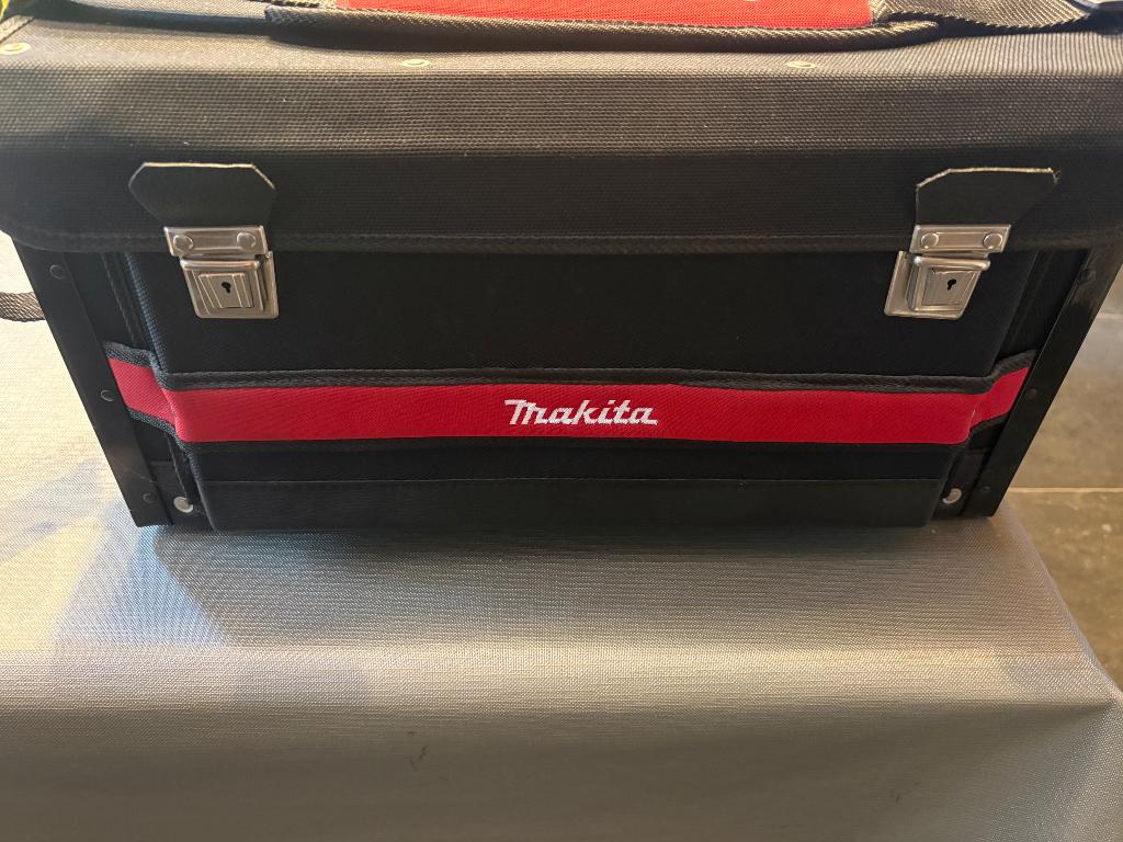 Makita gereedschapskoffer, Ophalen, Nieuw
