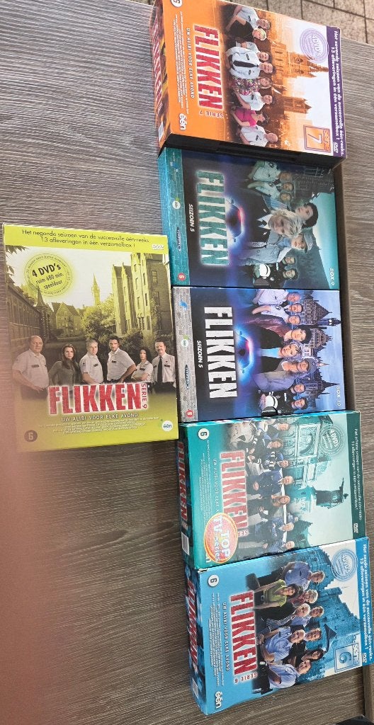 Flikken, Cd's en Dvd's, Ophalen, Zo goed als nieuw