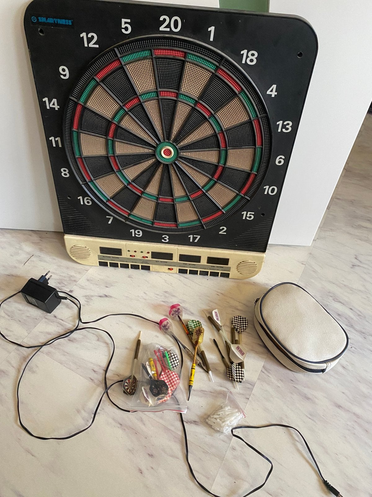 Elektronisch dartspel, Sport en Fitness, Darts, Ophalen of Verzenden, Zo goed als nieuw, Elektronisch
