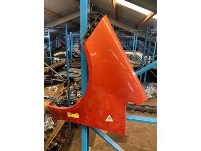 Scherm links-voor van een Mitsubishi Colt, Gebruikt, -, -, Ophalen of Verzenden
