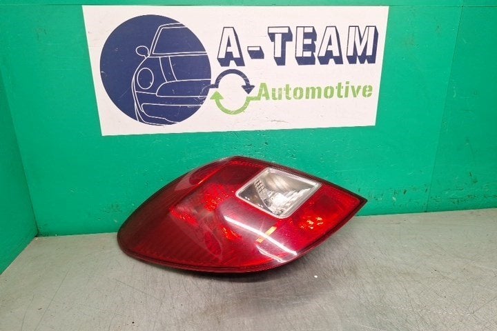 FEU ARRIÈRE GAUCHE Opel Corsa D (|93190950|), Utilisé, Opel