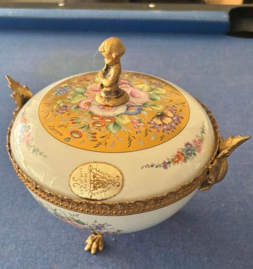 Antiek potje limoges, Antiquités & Art, Antiquités | Plateaux, Enlèvement