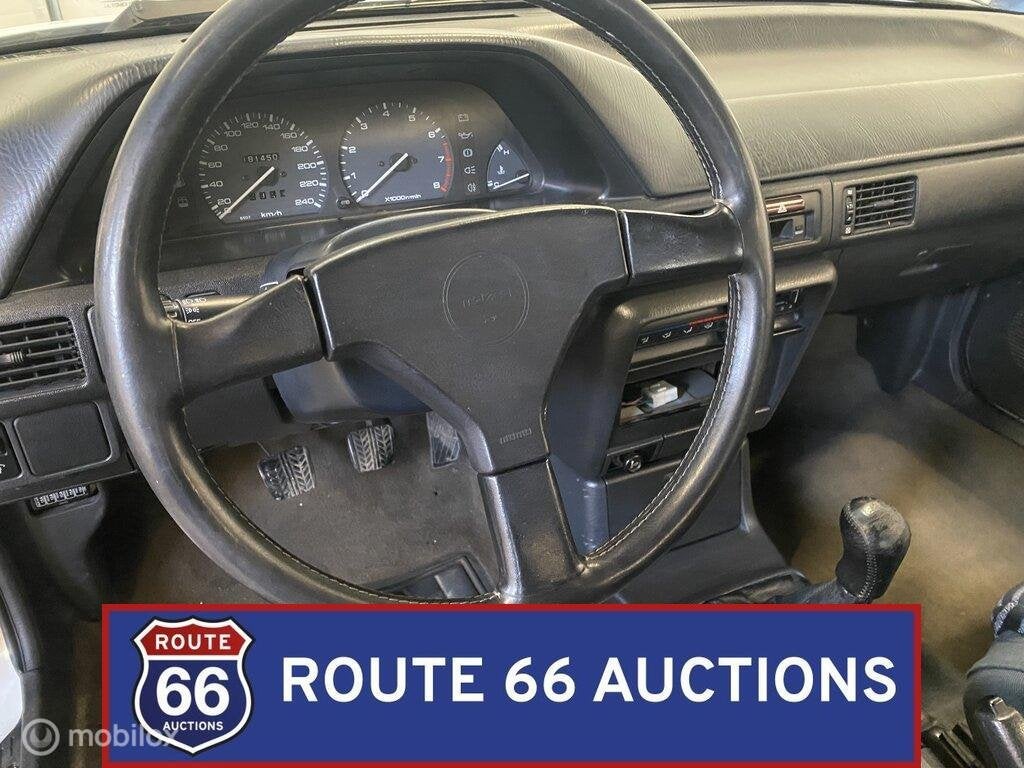 Mazda 323 GT-R | 1992 | Route 66 Auctions, Auto's, Zwart, Bedrijf, Handgeschakeld, Overige carrosserie