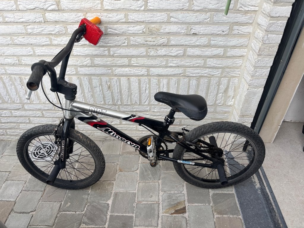 BMX Minerva 20 inch, Vélos & Vélomoteurs, Guidon à 360°, Frein sur jante, Acier, Minerva