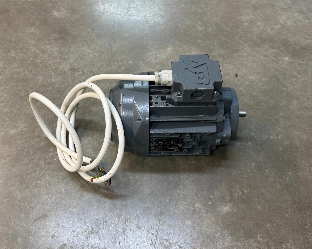Elektromotor 0.18kW  400V/230V, Doe-het-zelf en Bouw, Ophalen of Verzenden, Zo goed als nieuw