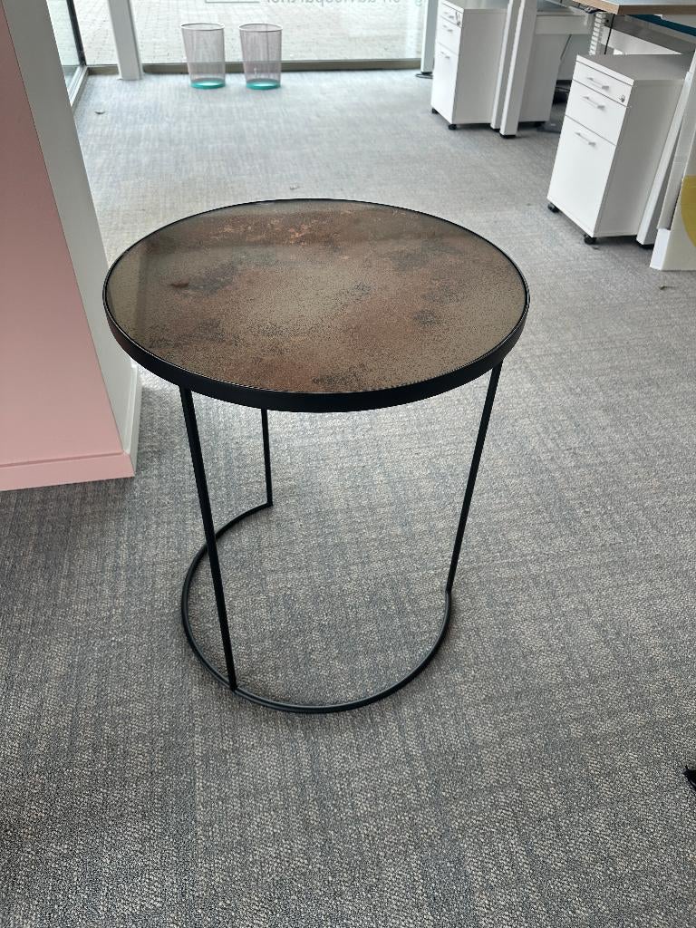 Bijzettafel Ethnicraft, Enlèvement