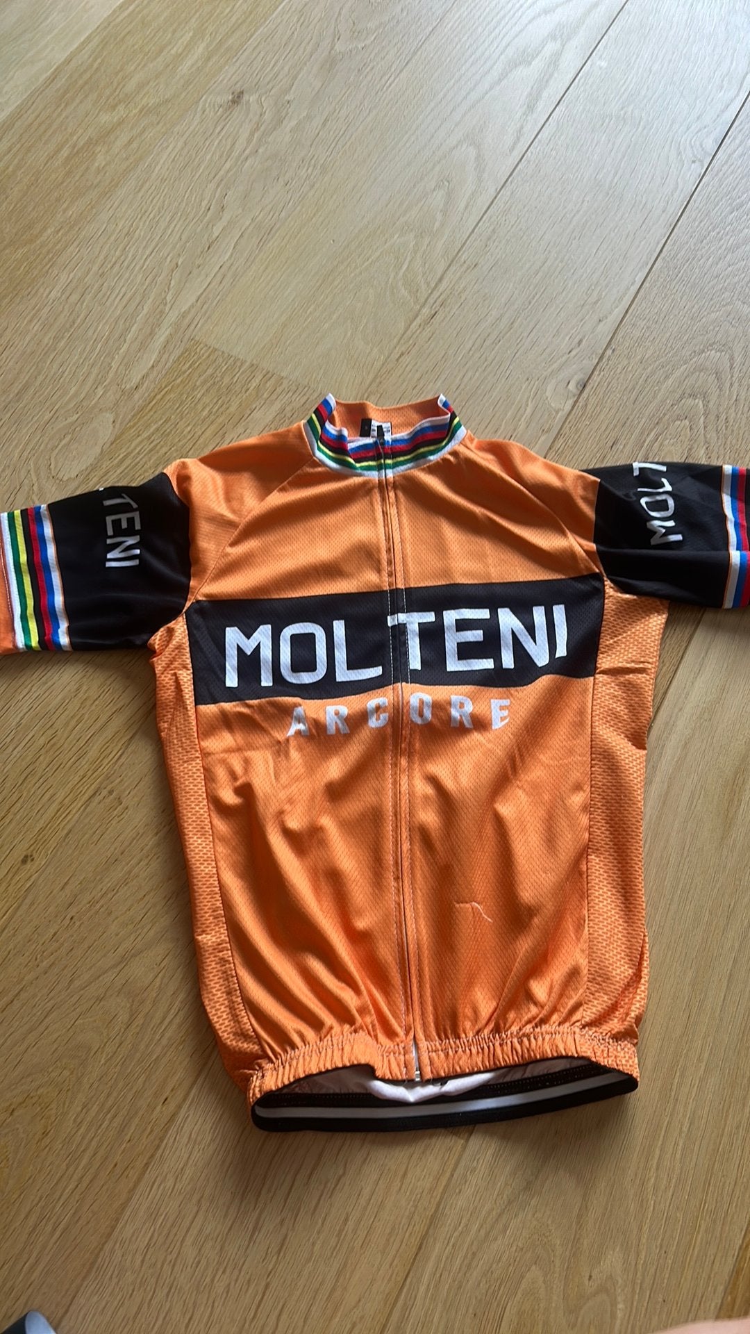 Retro wielertruitje, Fietsen en Brommers, Fietsaccessoires | Fietskleding, Ophalen, Zo goed als nieuw