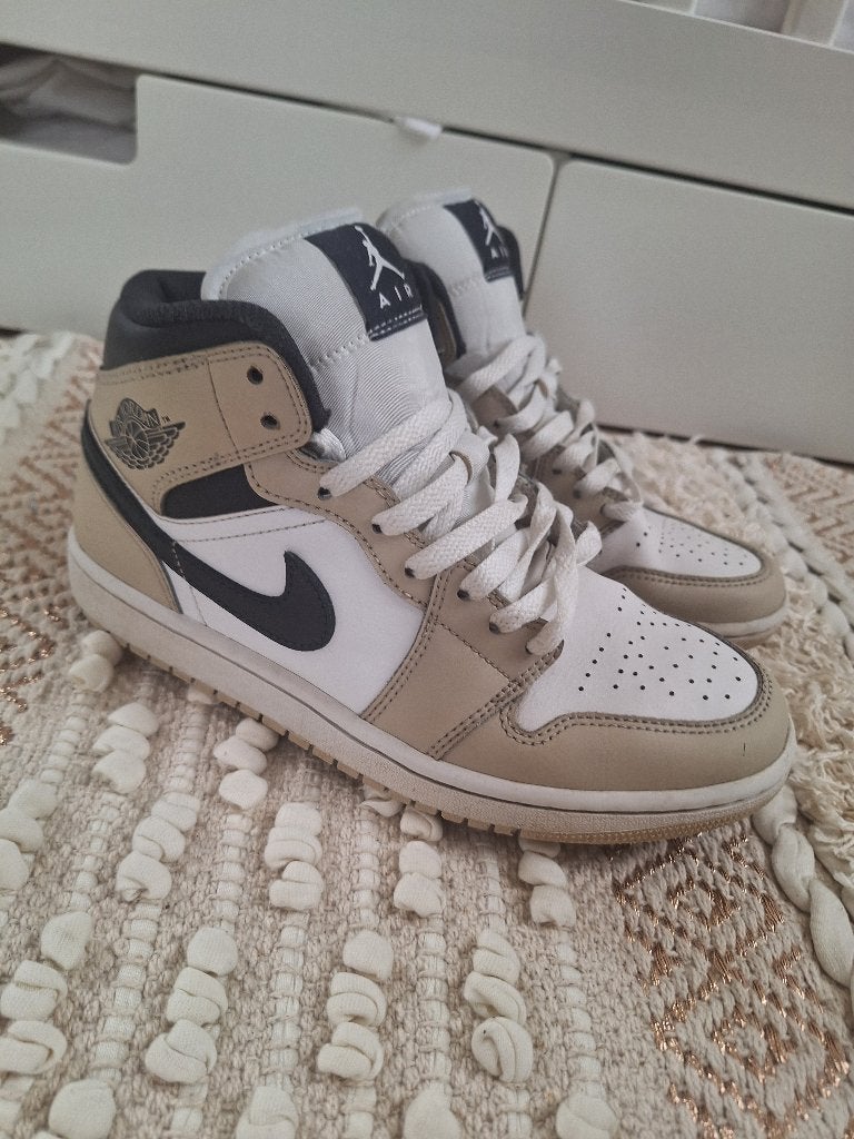 Nike AirJordan sneakers, Ophalen of Verzenden, Gebruikt, Schoenen