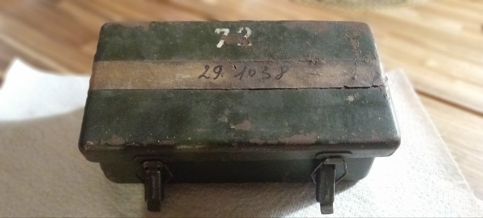 Rijkswacht, EHBO kistje (bieden,ophalen/verzenden), Ophalen, Rijkswacht, Kist of Geocache