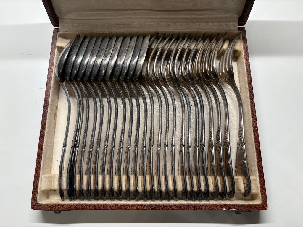 24-delige verzilverde bestekset - Louis XV Rocaille-stijl, Ophalen