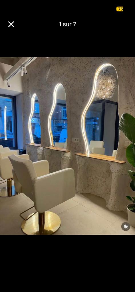 Chaise de coiffure ou cabine esthétique a louer, Immo