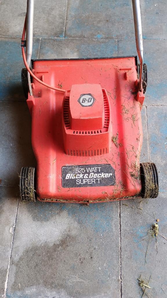 Tondeuse électrique Black & Decker, Jardin & Terrasse, Tondeuses à gazon, Enlèvement