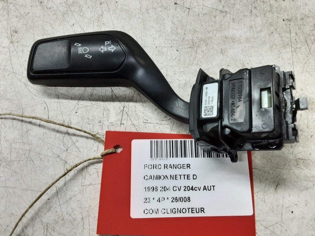 COMMUTATEUR CLIGNOTANT Ranger Extended Cab, Super Cab, Mevr. I. Hauben, Pièces américaines, Utilisé, Rue de l'Espoir 34 34
4030  GRIVEGNÉE, BE