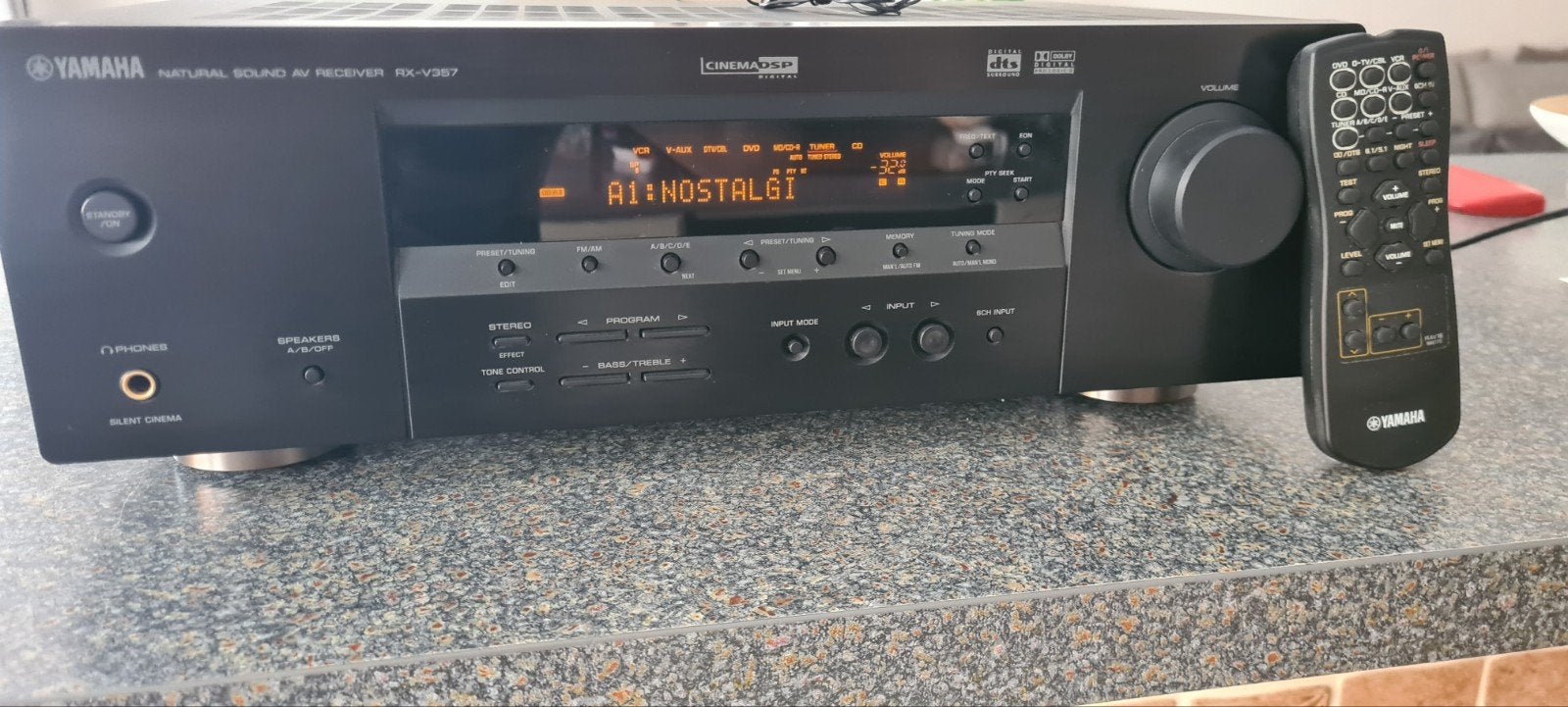 amplificateur Yamaha RXV-357 en très bon état de fonctionnem, TV, Hi-fi & Vidéo, Amplificateurs & Ampli-syntoniseurs, Enlèvement