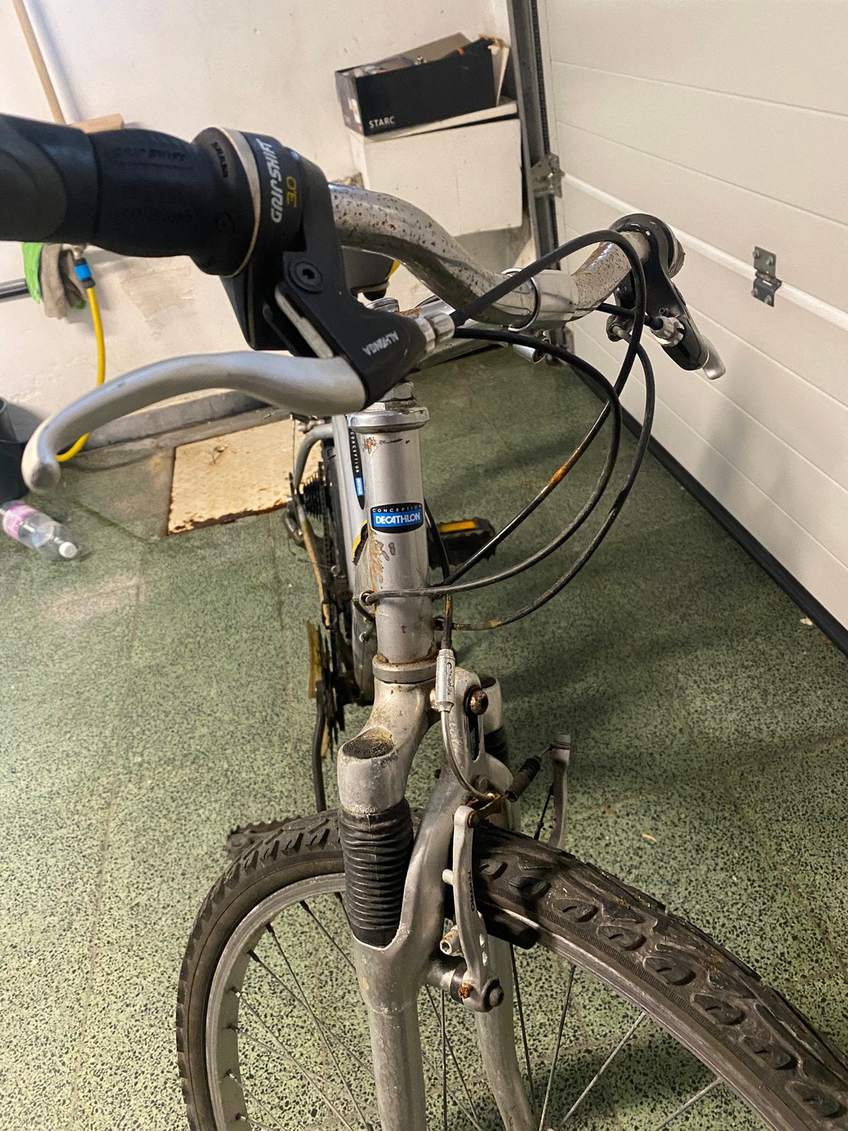 Vélo VTT gris et jaune – Acheter chez Décathlon, Ophalen, Gebruikt, Dames