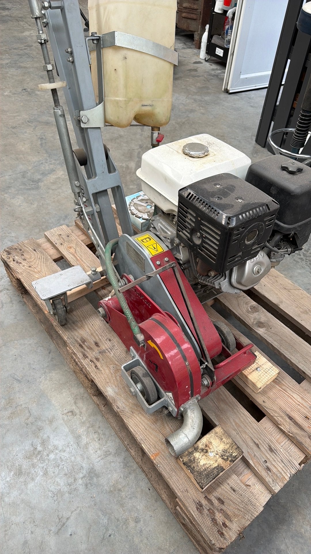 Professionele vloerzaag / betonzaag DiaKat RK-10  – 9,6 kW, Doe-het-zelf en Bouw, Ophalen, Zo goed als nieuw, Benzinemotor