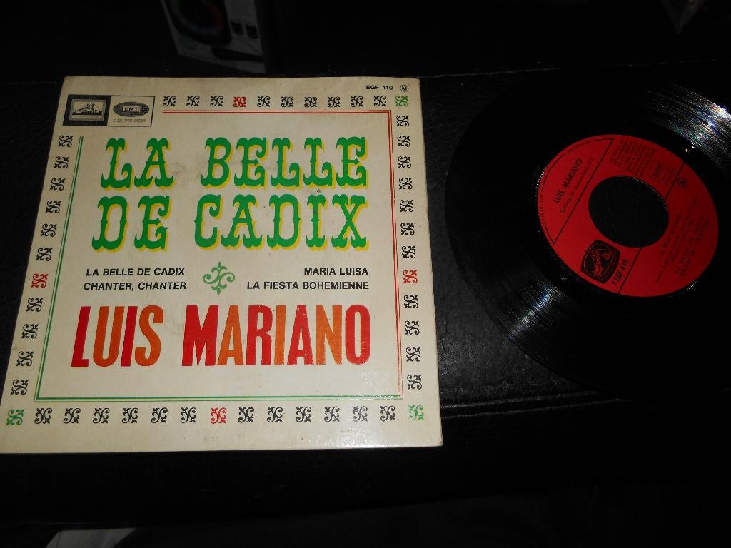 45T 4 pistes Luis Mariano " La belle de Cadix", Enlèvement ou Envoi