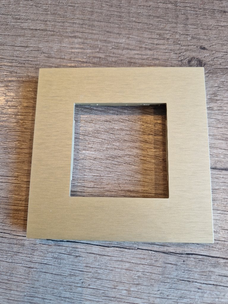 Niko afdekplaten Alu Gold, Enlèvement, Neuf