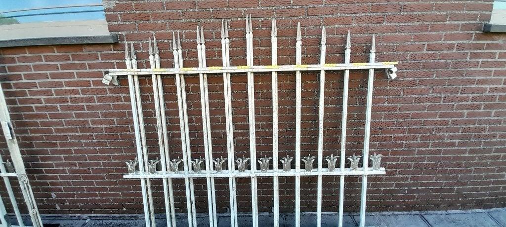 gietijzeren hekwerk, 4 meter, Enlèvement, Comme neuf, Fer, Clôture ornementale