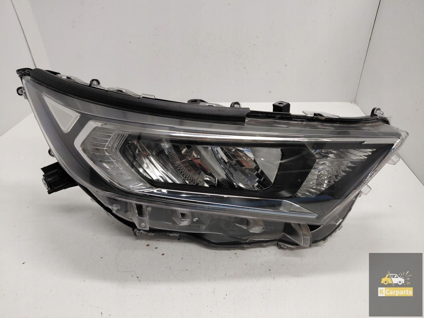 Lampe droite LED Toyota RAV4 RAV 4 V, Info@toyota.co.jp, Toyota Motor Corporation, Toyota-Cho 1
471-8571  Toyota City, Toyota