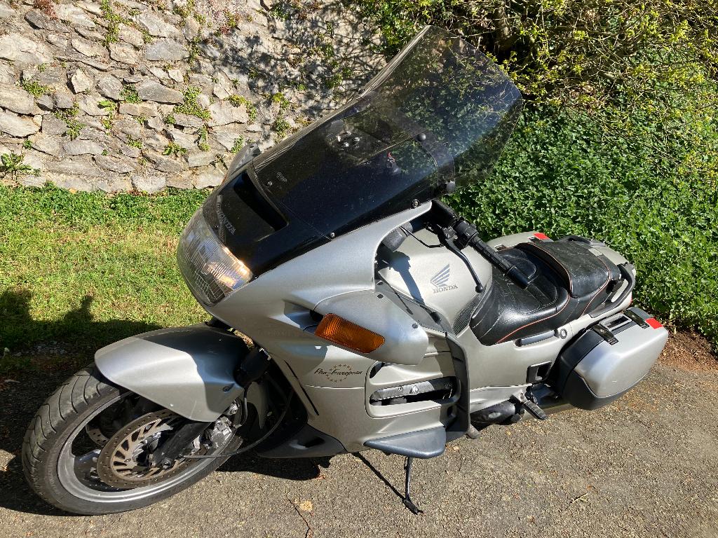 Honda ST1100 pan European, Motoren, Motoren | Honda, Bedrijf, Toermotor, Cardan-aandrijving, Ophalen