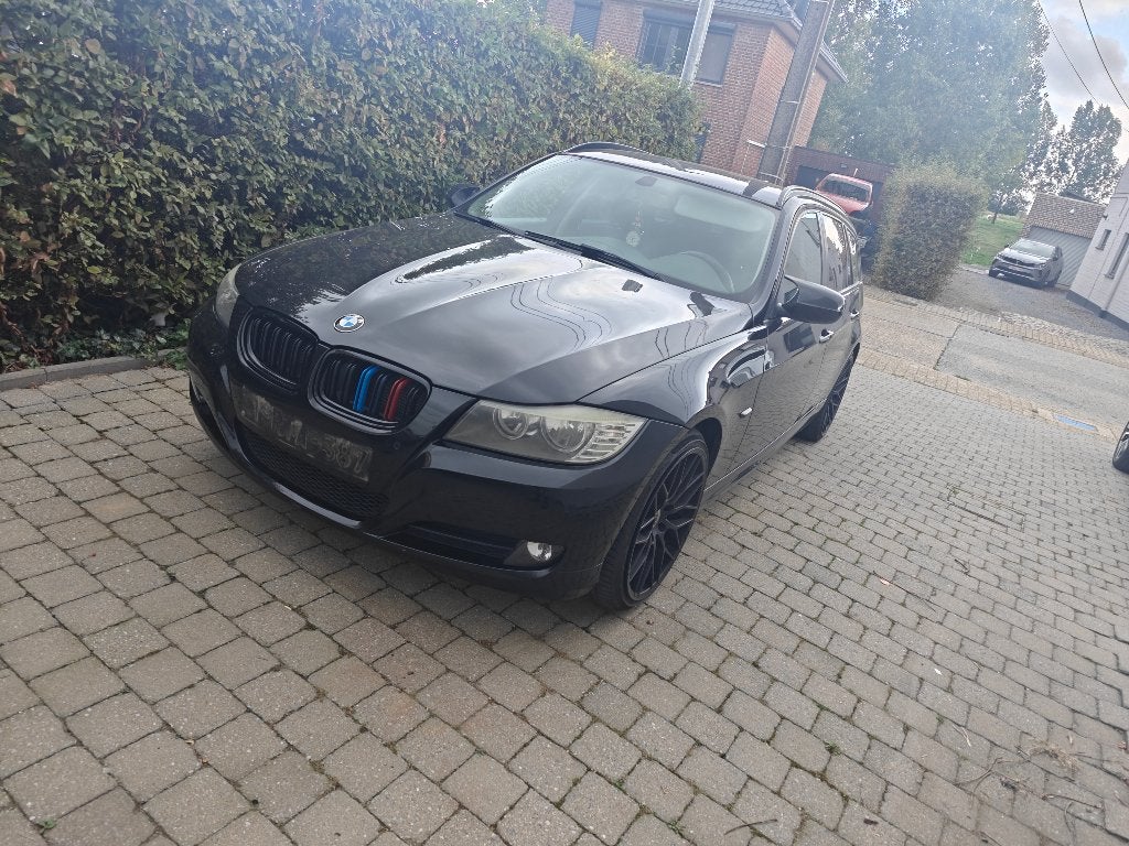 bmw E91 316D, Auto's, Euro 5, Achterwielaandrijving, 4 cilinders, Zwart