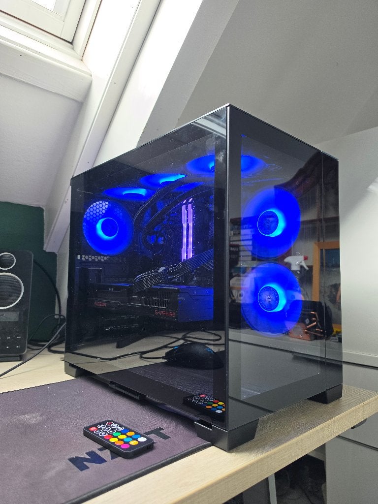 AMD Ryzen9 5950X / AMD RX 9070 16GB / 2TB SSD / 32GB / RGB, Informatique & Logiciels, 32 GB, Comme neuf, 4 Ghz ou plus, AMD Ryzen 9