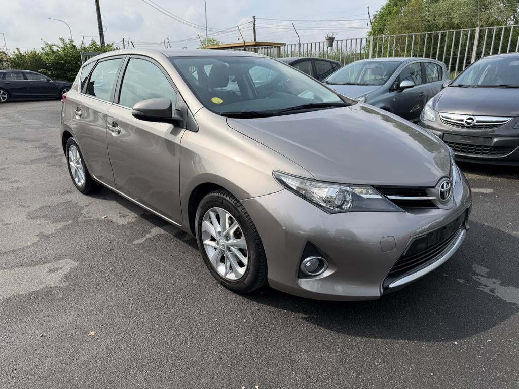 TOYOTA AURIS 1.4 DIESEL EU 5b, Autos, Euro 5, Entreprise, Autres couleurs, 5 portes