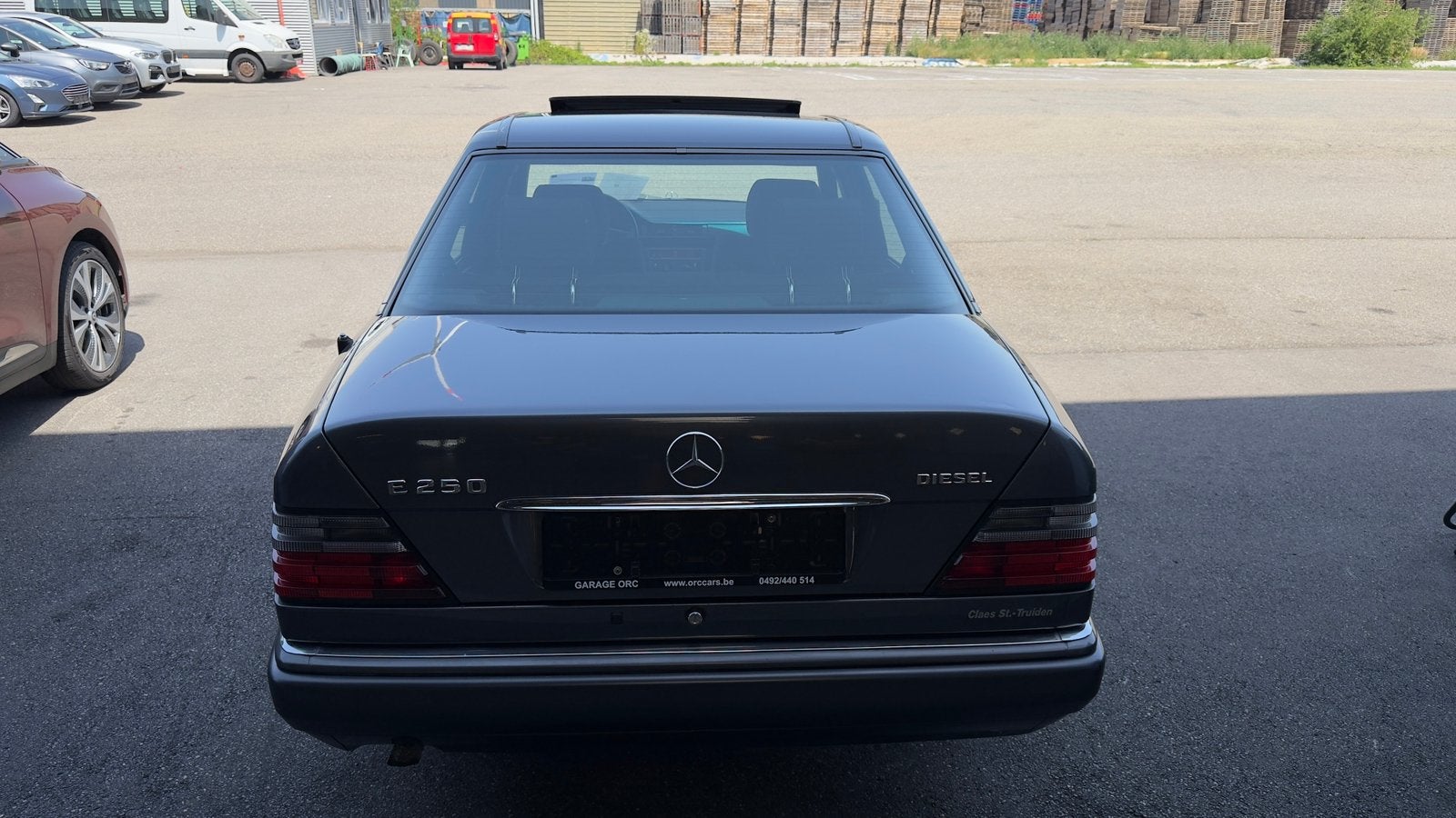 Mercedes-Benz E 250 D AUTOMATIQUE - MODÈLE ANCIEN - PARFAIT, Autos, Mercedes-Benz, Essai à domicile, Entreprise, Garantie prolongée