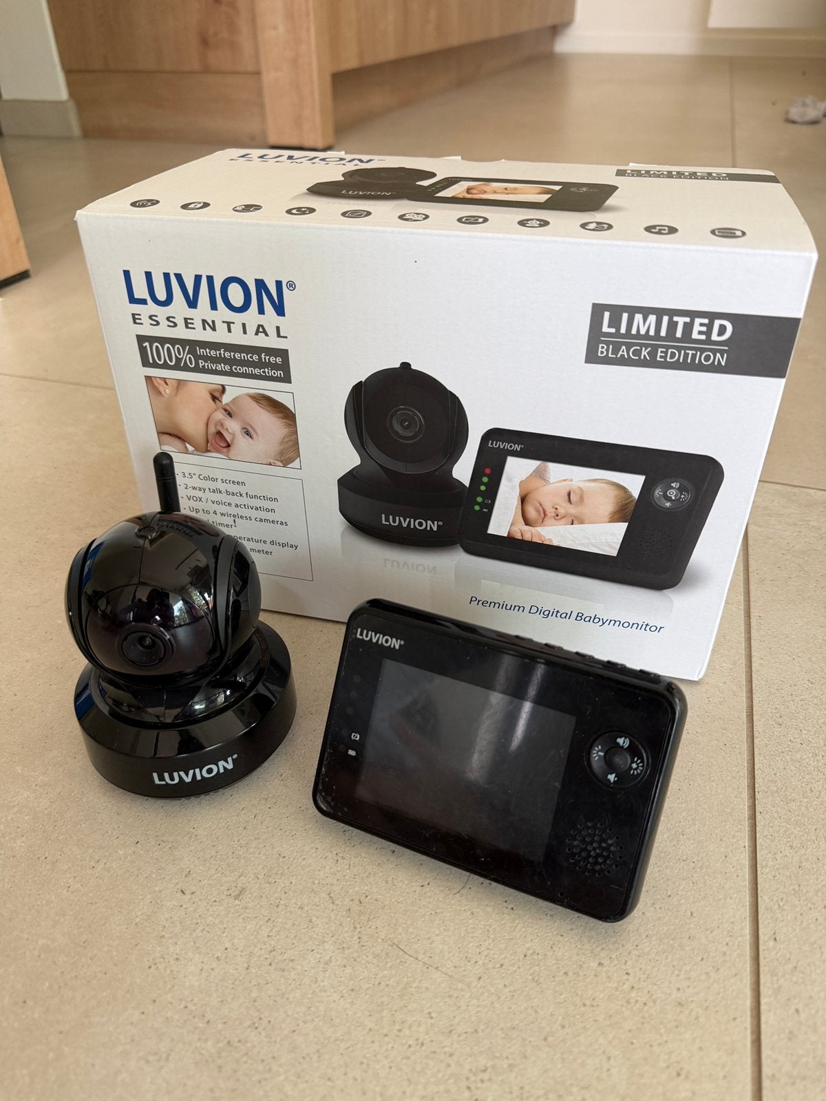 Luvion essential babyfoon, Ophalen, Zo goed als nieuw, Camera