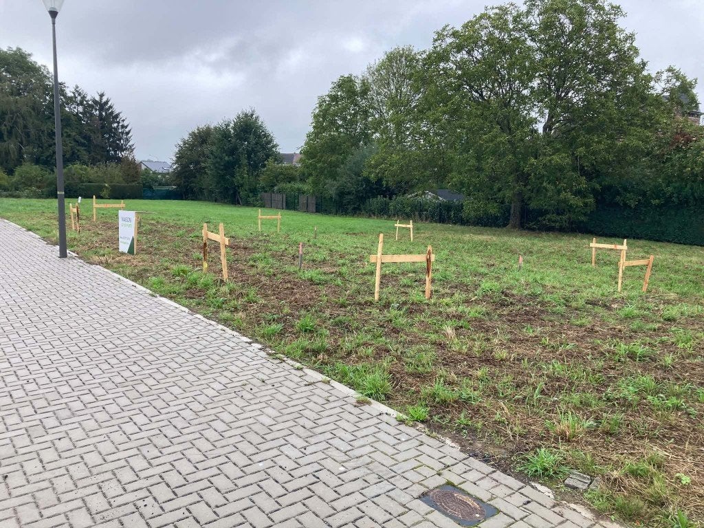 A DONNER, 80m3 de terre arable  (Ancien champs) - Soignies, Enlèvement, Terre pour jardin