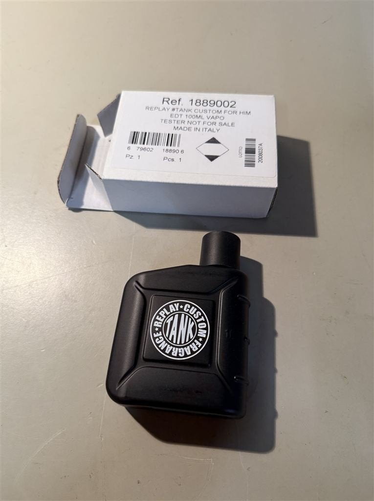 Replay Tank Custom Eau de Toilette 100ml Heren, Handtassen en Accessoires, Uiterlijk | Parfum, Nieuw, Ophalen of Verzenden