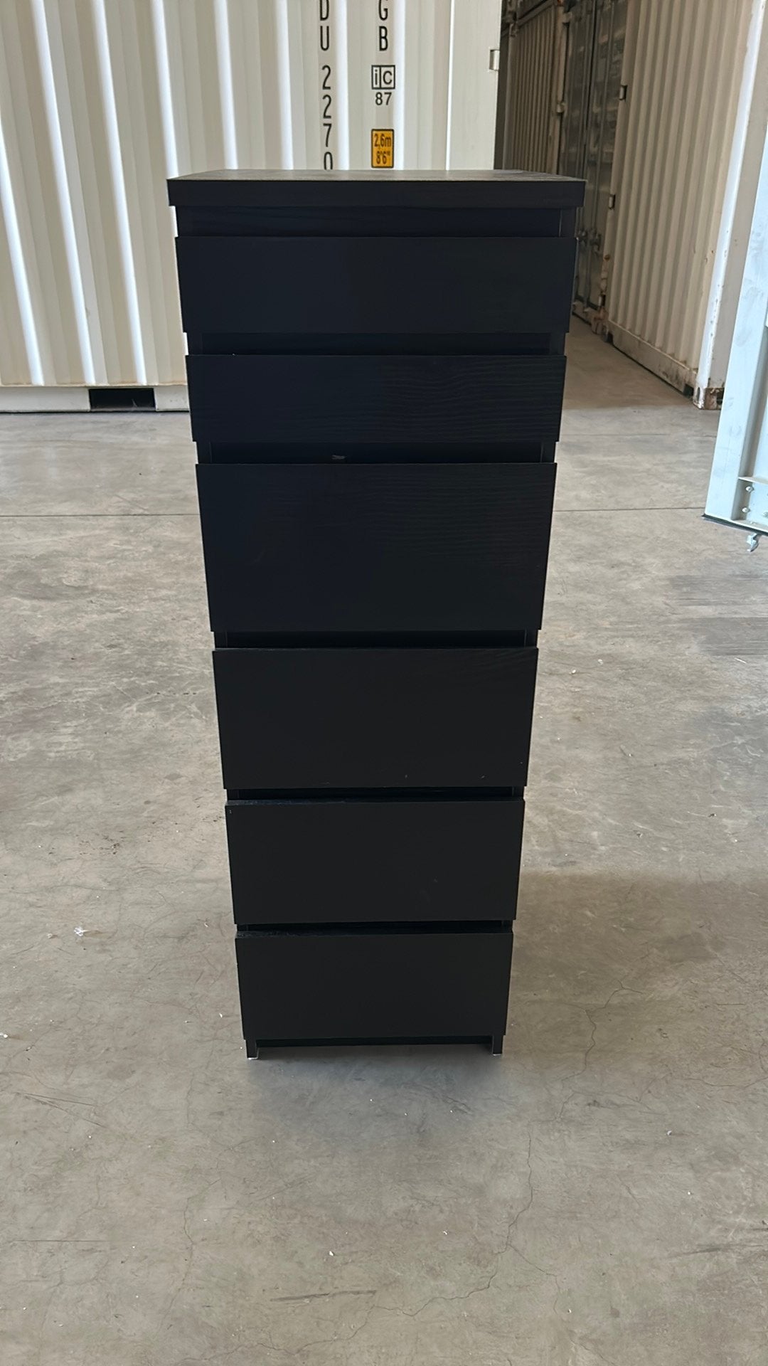 Commode, Ophalen, Kunststof, Gebruikt, 5 laden of meer