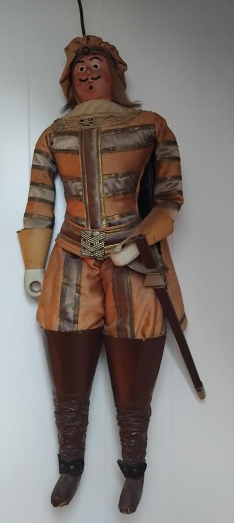 Theater marionette (theatre royal de toone brussel ), Ophalen