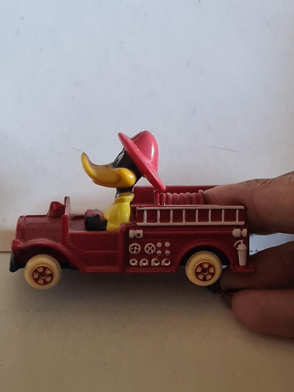 Auto ERTL brandweerman Daffy, Ophalen of Verzenden, Auto