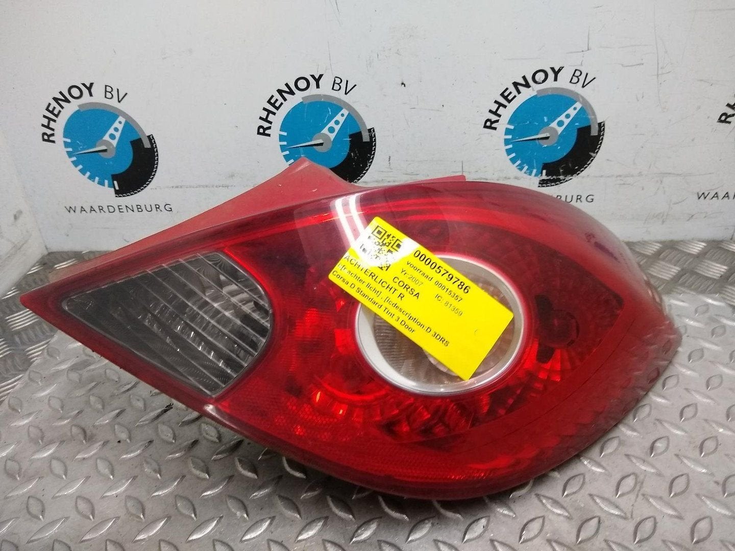 OPEL CORSA 1.2-16V Essentia  ACHTERLICHT R 2007, Enlèvement ou Envoi, Utilisé, ARN reconnu